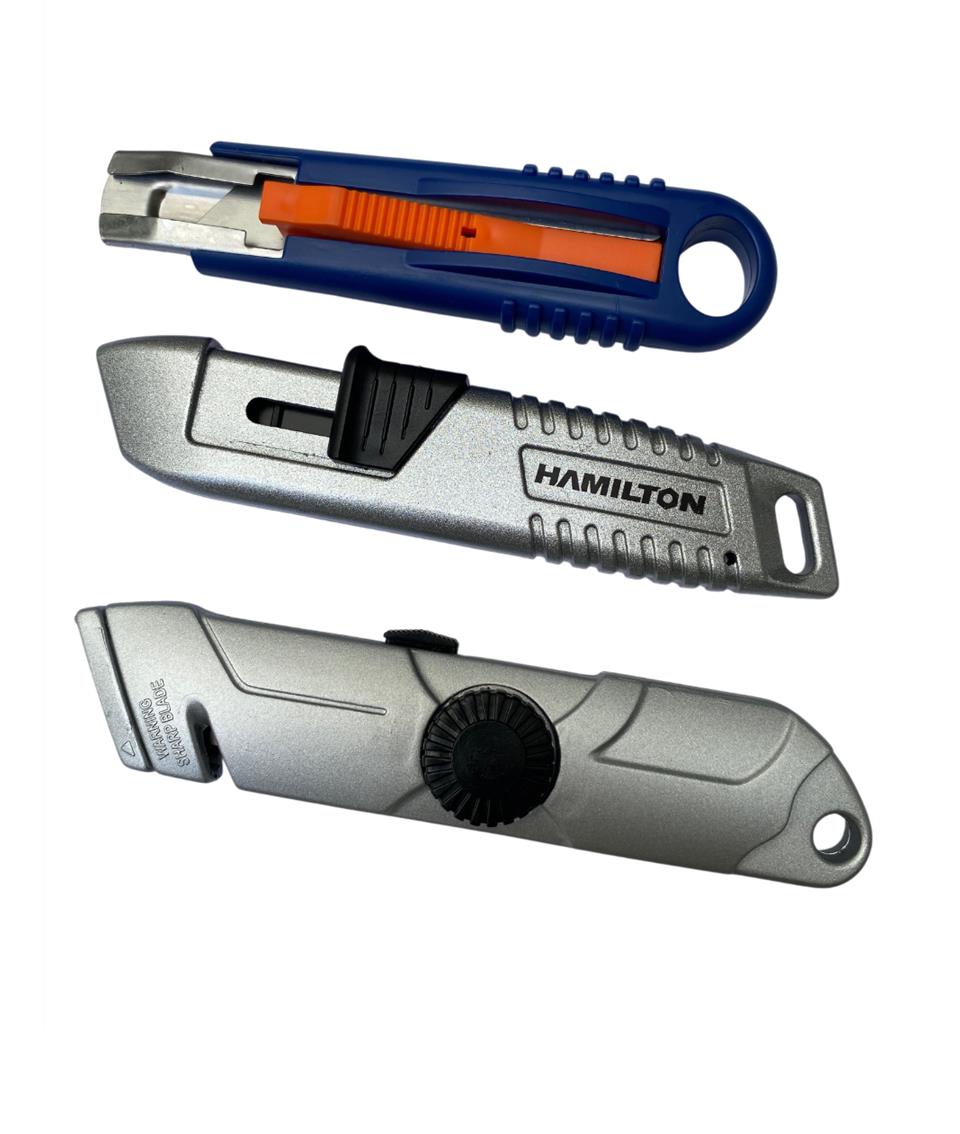 Cutter autoretráctil